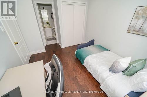 40 Sugarberry Drive, Brampton (Credit Valley), ON - Indoor Photo Showing Bedroom