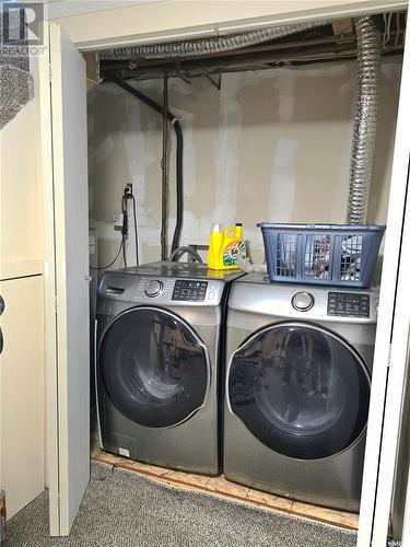 1457 Empress Street, Regina, SK - Indoor Photo Showing Laundry Room