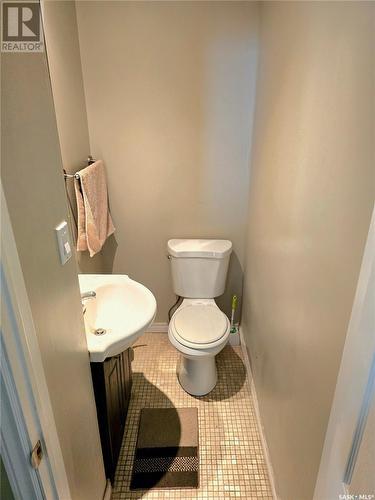 1457 Empress Street, Regina, SK - Indoor Photo Showing Bathroom