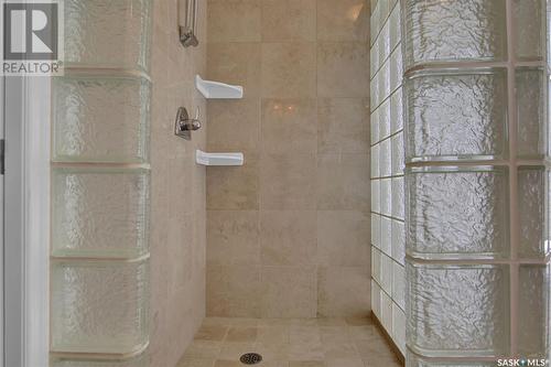 120 1St Avenue E, Gravelbourg, SK - Indoor Photo Showing Bathroom