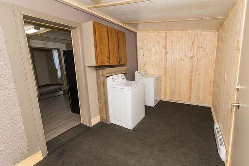 28 Second Street, Swan Lake, MB - Indoor Photo Showing Laundry Room