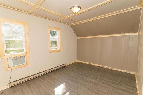 28 Second Street, Swan Lake, MB - Indoor Photo Showing Other Room