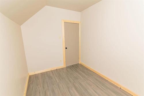 28 Second Street, Swan Lake, MB - Indoor Photo Showing Other Room