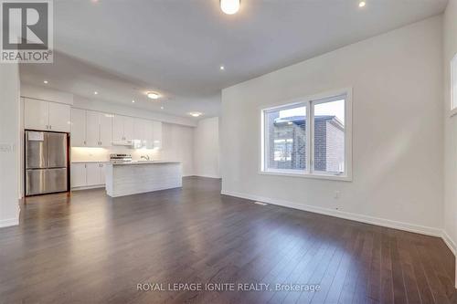 56 Rustle Woods Avenue, Markham (Cornell), ON - Indoor Photo Showing Kitchen