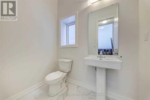 56 Rustle Woods Avenue, Markham (Cornell), ON - Indoor Photo Showing Bathroom