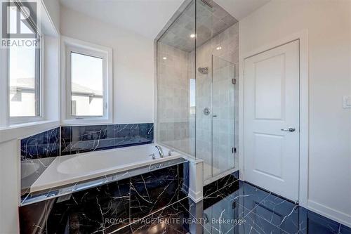 56 Rustle Woods Avenue, Markham (Cornell), ON - Indoor Photo Showing Bathroom