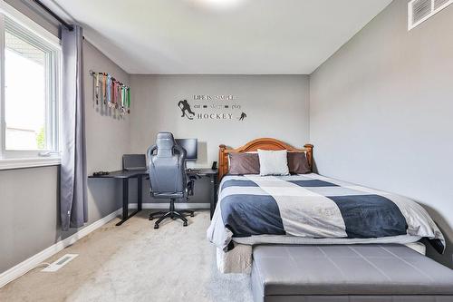 251 Sirente Drive, Hamilton, ON - Indoor Photo Showing Bedroom