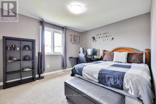 251 Sirente Drive, Hamilton, ON - Indoor Photo Showing Bedroom