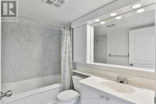 1103 - 801 Bay Street, Toronto (Bay Street Corridor), ON - Indoor Photo Showing Bathroom