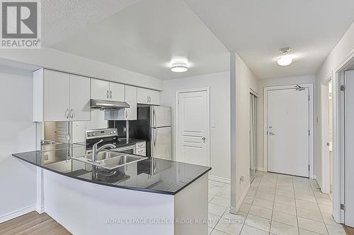 1103 - 801 Bay Street, Toronto (Bay Street Corridor), ON - Indoor Photo Showing Kitchen With Double Sink