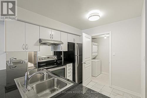 1103 - 801 Bay Street, Toronto (Bay Street Corridor), ON - Indoor Photo Showing Kitchen With Double Sink