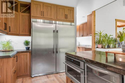 990 French Settlement Road, Tweed, ON - Indoor Photo Showing Kitchen