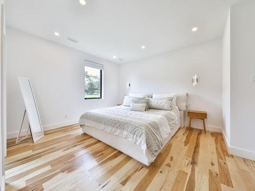 Master bedroom - 10 Rue Pierre, Repentigny (Repentigny), QC - Indoor Photo Showing Bedroom