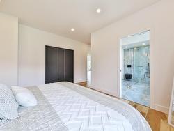 Master bedroom - 