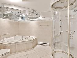 Ensuite bathroom - 