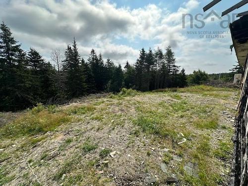 300 New Chester Road, Moser River, NS 