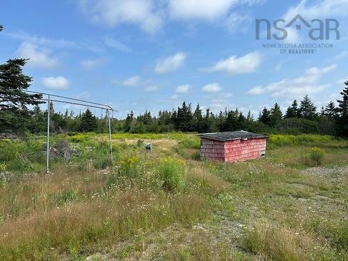 300 New Chester Road, Moser River, NS 