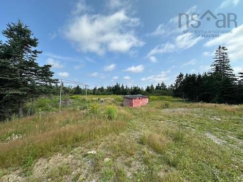 300 New Chester Road, Moser River, NS 