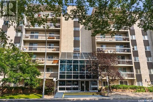 605 4045 Rae Street, Regina, SK - Outdoor With Balcony With Facade