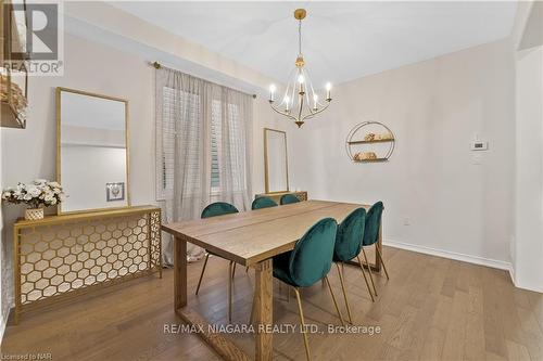 7924 Odell Crescent, Niagara Falls, ON - Indoor Photo Showing Dining Room