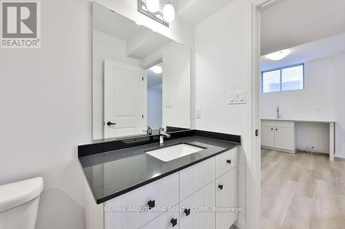 24 Broddy Avenue, Brantford, ON - Indoor Photo Showing Bathroom