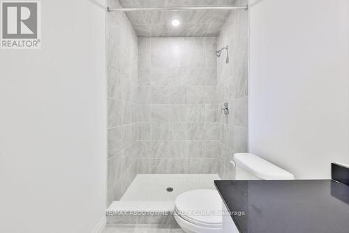 24 Broddy Avenue, Brantford, ON - Indoor Photo Showing Bathroom