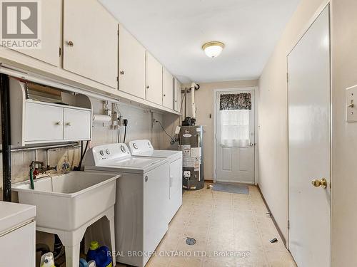 G - 164 Henry Street, Brantford, ON - Indoor Photo Showing Laundry Room