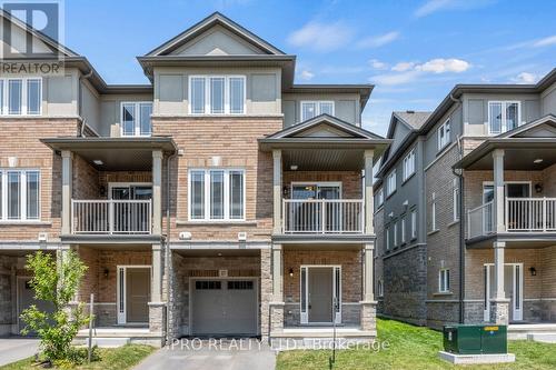 37 Laguna Village Crescent, Hamilton (Hannon), ON - Outdoor With Balcony With Facade