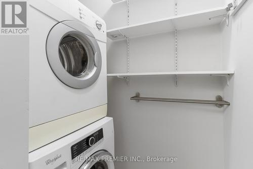 101 - 4700 Highway 7, Vaughan, ON - Indoor Photo Showing Laundry Room