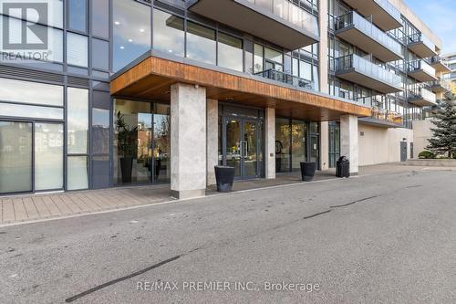 101 - 4700 Highway 7, Vaughan, ON - Outdoor