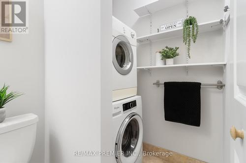 101 - 4700 Highway 7, Vaughan, ON - Indoor Photo Showing Laundry Room