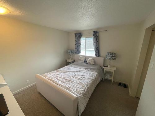 7750 21St Street, Grand Forks, BC - Indoor Photo Showing Bedroom