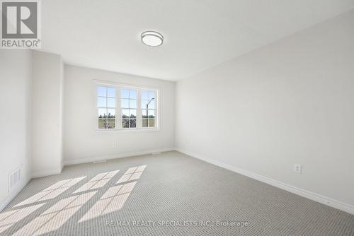 5451 Festival Drive, Mississauga (Churchill Meadows), ON - Indoor Photo Showing Other Room