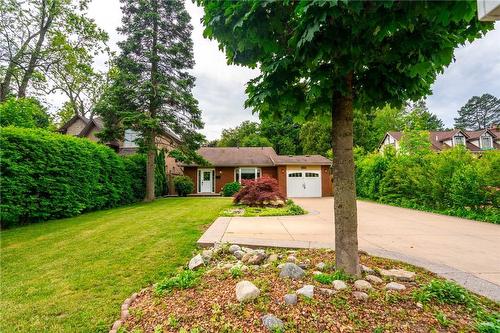 656 King Road, Burlington, ON - Outdoor