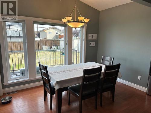 1844 88 Avenue, Dawson Creek, BC - Indoor Photo Showing Dining Room