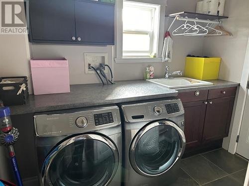 1844 88 Avenue, Dawson Creek, BC - Indoor Photo Showing Laundry Room