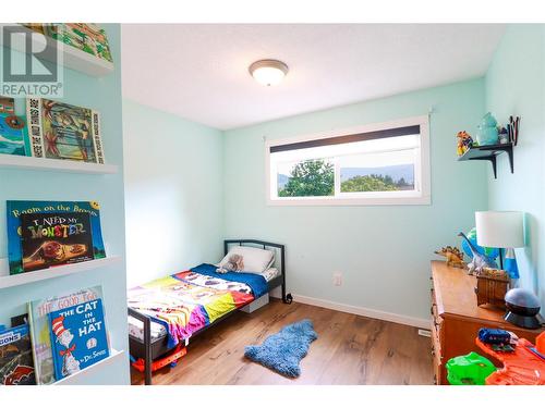 150 Nesbitt Crescent, Penticton, BC - Indoor Photo Showing Bedroom