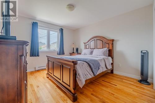 28 Brad Gushue Crescent, St. John'S, NL - Indoor Photo Showing Bedroom