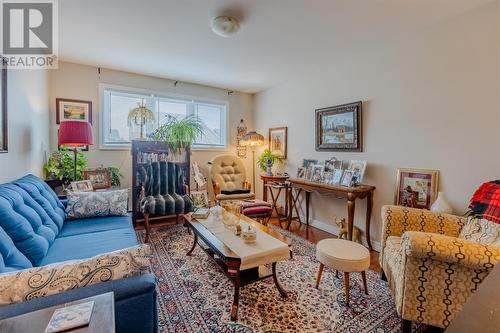 28 Brad Gushue Crescent, St. John'S, NL - Indoor Photo Showing Living Room