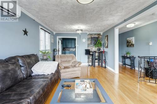 327 Main Road, Chapel Arm, NL - Indoor Photo Showing Living Room