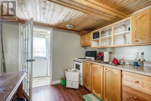 327 Main Road, Chapel Arm, NL - Indoor Photo Showing Kitchen