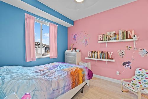 2237 Rahn Street, Armstrong, BC - Indoor Photo Showing Bedroom