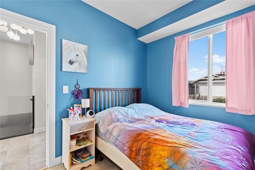 2237 Rahn Street, Armstrong, BC - Indoor Photo Showing Bedroom