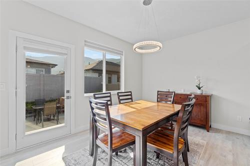 2237 Rahn Street, Armstrong, BC - Indoor Photo Showing Dining Room