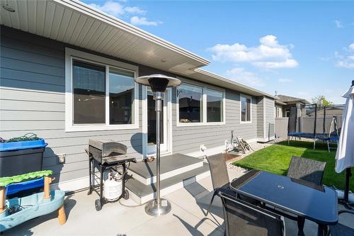 2237 Rahn Street, Armstrong, BC - Outdoor