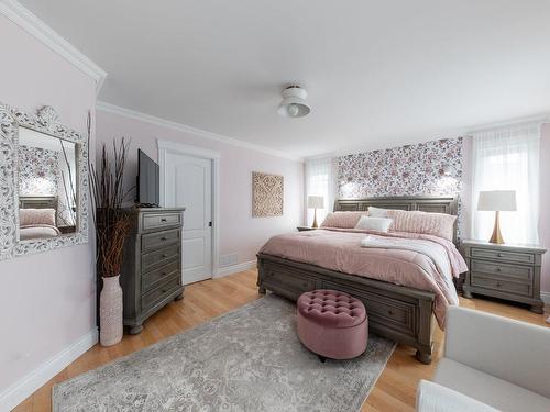 Chambre Ã  coucher principale - 217 Rue De L'Amarante, Saint-Jean-Sur-Richelieu, QC - Indoor Photo Showing Bedroom