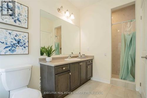 2 Thornvalley Terrace, Caledon, ON - Indoor Photo Showing Bathroom