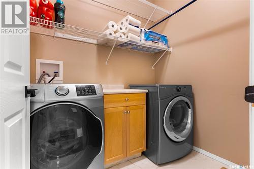 2627 Rothesay Crescent, Regina, SK - Indoor Photo Showing Laundry Room