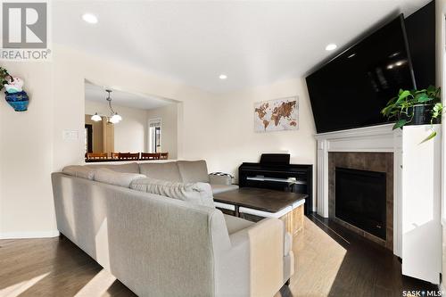 2627 Rothesay Crescent, Regina, SK - Indoor With Fireplace