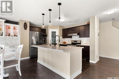 2627 Rothesay Crescent, Regina, SK - Indoor Photo Showing Kitchen With Stainless Steel Kitchen With Upgraded Kitchen